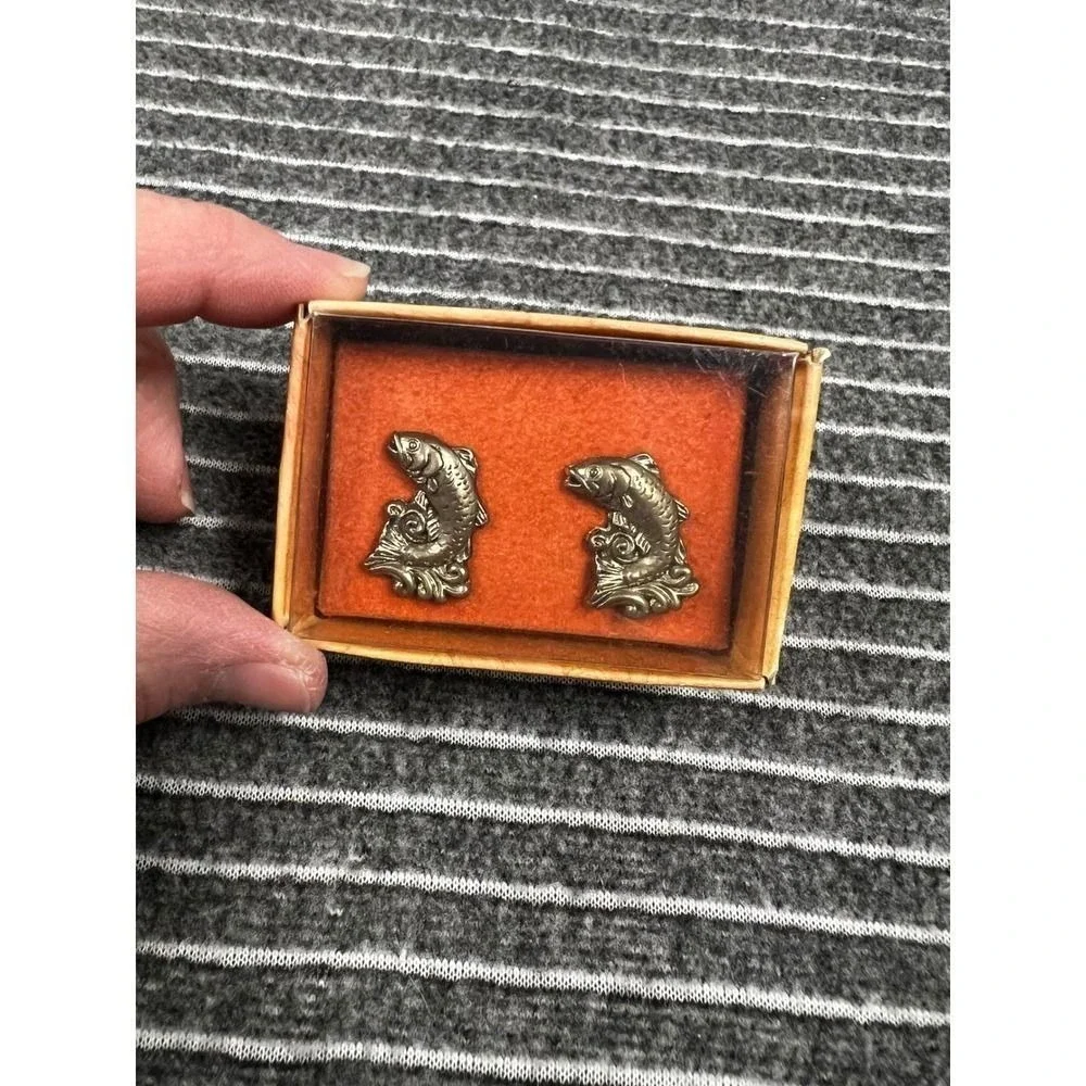 Russ Berrie Executive Suite Pewter Jumping Fish‎ Cufflinks Vintage Fishing Gift